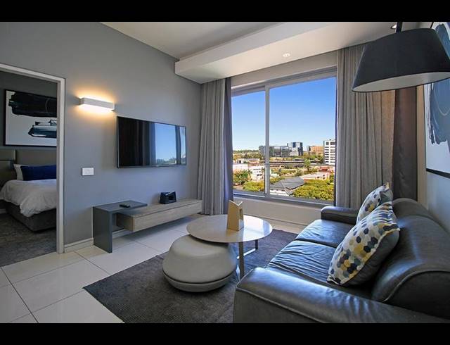 1 BEDROOM APARTMENT FOR SALE IN SANDTON CENTRAL